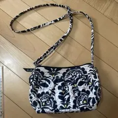 Vera Bradley キルティング ポシェットのサムネイル