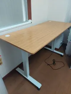 【かえる様専用】電動 昇降デスク 幅140×奥行60×高さ72-118cmスタンのサムネイル