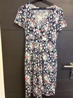 MaxMara WEEKEND フラワープリントワンピースのサムネイル