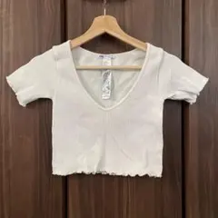 zara vネック　トップス　tシャツ