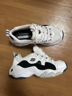 【大特価限定SALE】SKECHERS 厚底　スニーカー　D'LITES 3
