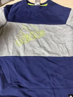 adidas 長袖トレーナー