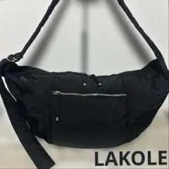 LAKOLE ラコレ クロワッサンBIGショルダー ブラック系