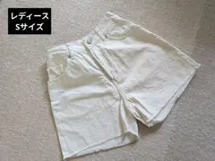 ホワイトデニム ショートパンツ ダメージ加工