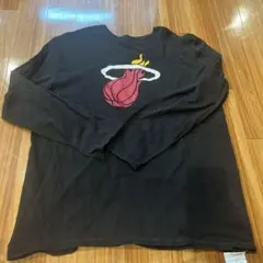 マイアミ・ヒート BUTLER 22 長袖Tシャツ XLのサムネイル