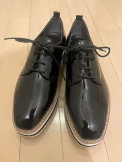 値下げしました FABRIQUE エナメルレースアップシューズ 美品 24cm 