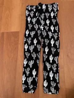 Modern Burlap サボテン柄パンツ 4Y