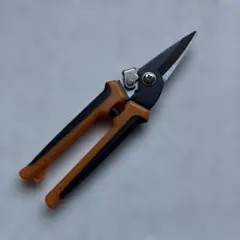 Item thumbnail for item 9d9a0c98-3724-4c54-b93a-a2e431e67a11