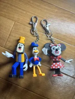 ディズニー　ミッキー＆フレンズ　キュービックマウスマスコット　キーチェーン