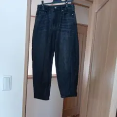 H&M　バレルルーズフィットハイウェストデニム　36