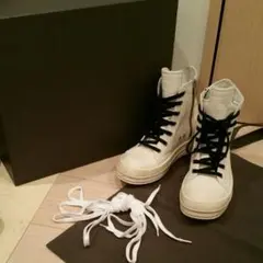 リックオウエンス　スニーカーのサムネイル