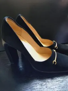 セール中【GUCCI】ホースビット スエード ブラック 22.5cm