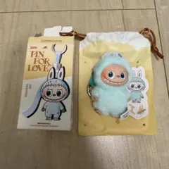 【正規品】ラブブ ぬいぐるみキーホルダー イニシャル　I