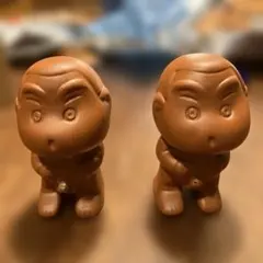 クレヨンしんちゃん　陶器置物2体セット