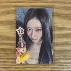 ITZY Motto ポップアップ トレカ 購入特典 5万ウォン ユナ - メルカリ