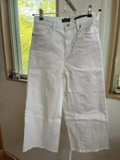 Banana Republic ホワイトクロップドデニムパンツのサムネイル