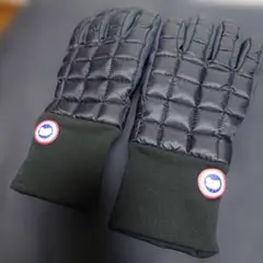 Canada Goose グローブ 手袋 キルティング - メルカリ
