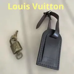 2点セット<Louis Vuitton ネームタグと南京錠セット>のサムネイル