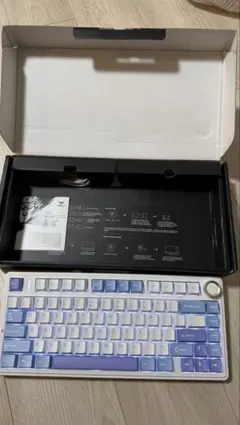 F75 ホワイト・パープル キーボード 本体