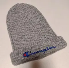 Champion　ニット帽　グレー