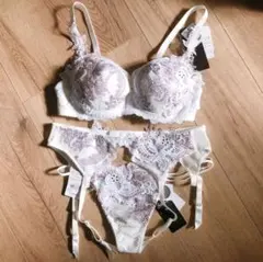 Item thumbnail for item f57fd80a-7873-47ac-bea1-4e5d67b78551