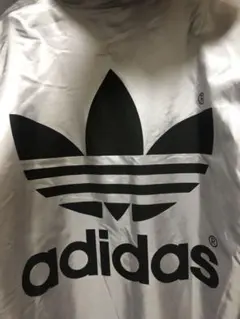 アディダス　adidas ベンチコート　Lサイズ