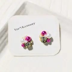 D-268　ハンドメイド☆ビジューピアス／イヤリング