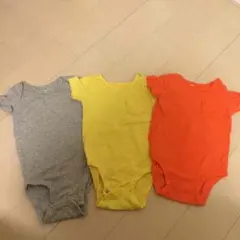 美品 カーターズ ロンパース