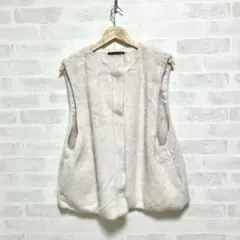 Heather ヘザー　ホワイト　ファー素材　ノースリーブベスト