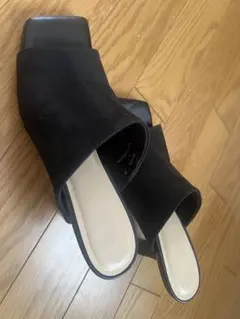 ブラックスエード風オープントゥミュール Lサイズ