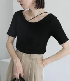 【select moca】バレエネックハーフスリーブカットソー ブラック