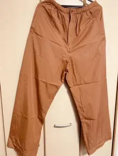 オレンジ カジュアルパンツ