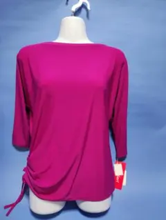 新品　マゼンタ ルーズフィット 3/4袖 トップス