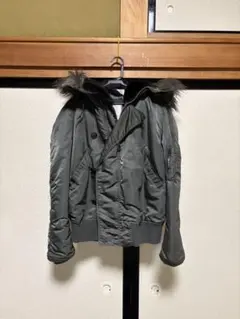 ALPHA INDUSTRIES n2bフライトジャケット