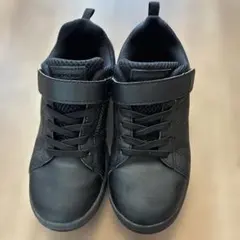 瞬足　キッズスニーカー