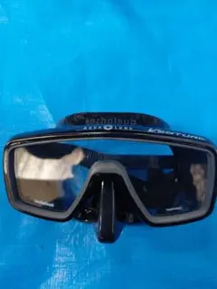 Item thumbnail for item 8e3168c4-035a-42d7-b6ef-75dd04087070