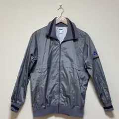 グレー ナイロンジャケット