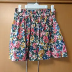 □LOWRYS FARM 花柄 フレアスカート Fサイズ