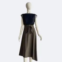 Theory セオリー ロングスカート オリーブ カーキ アシンメトリーのサムネイル