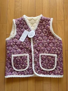 ダウンベスト花柄