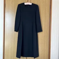 【ブラックフォーマル】スクエアネック長袖ワンピース9号Mベルト付【未使用に近い】
