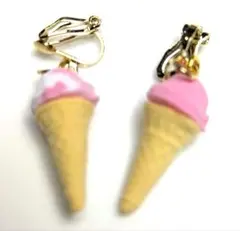 ハンドメイド アイスクリームイヤリング ピンク❤️