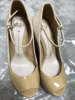 エナメルパンプス　GUCCI