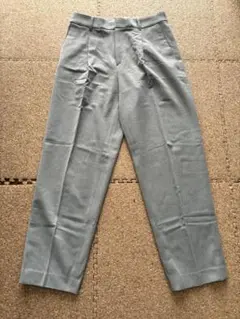 ユニクロ　ヒートテックタックテーパードパンツ グレー M