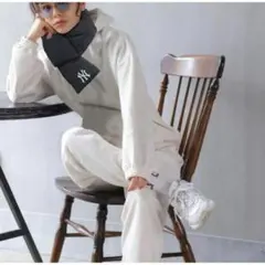 新品　MLB パディングマフラー　ブラック　ヤンキース　メジャーリーグ