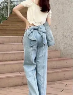 sサイズ RESEXXY デニム　新品タグ付き リゼクシー RESEXXY ステッチデザインストレートデニムパンツ