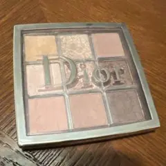 Dior アイシャドウ バックステージ 002