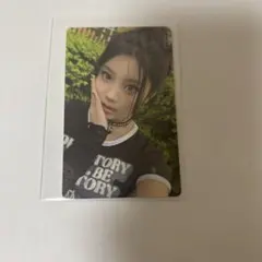 illit ウォンヒ bomb yizhiyu yzy 広州サイン会限定 トレカ - メルカリ