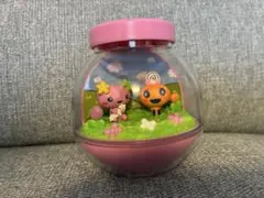 たまごっち ガチャガチャ テラリウム(めめっち＆ふらわっち)