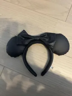 ミッキー耳カチューシャ 黒 リボン付き